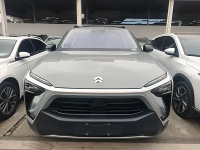 Nio ES8