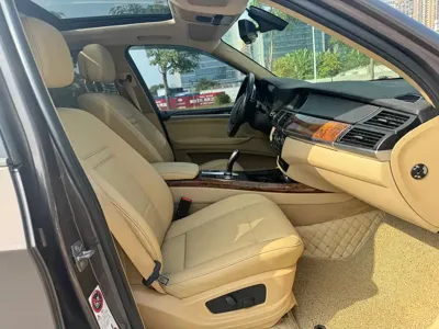 BMW X5 (Import)