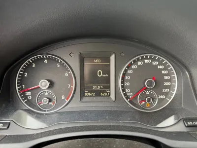 Volkswagen Sagitar