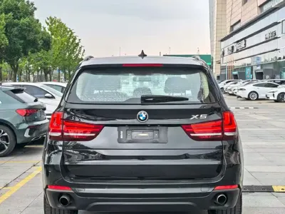BMW X5 (Import)