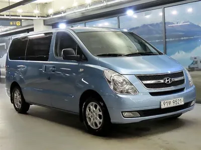 Hyundai Starex