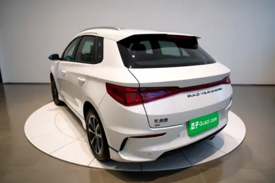 BYD e2