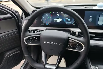 Chery Arrizo 8