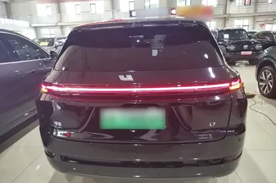 Li Auto L7