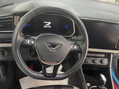 Jetta VS7