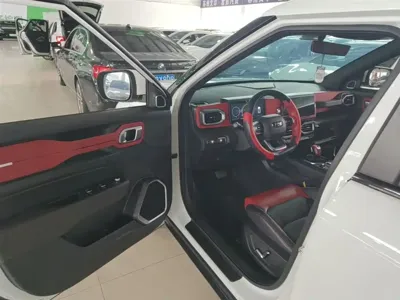 Geely ICON