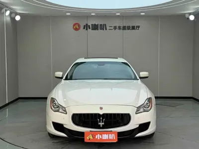Maserati Quattroporte