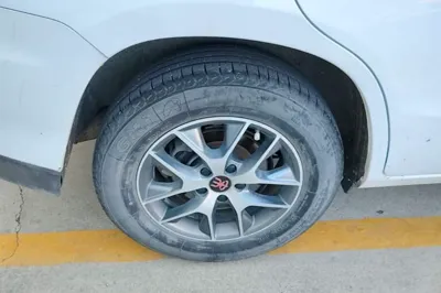 BYD Song