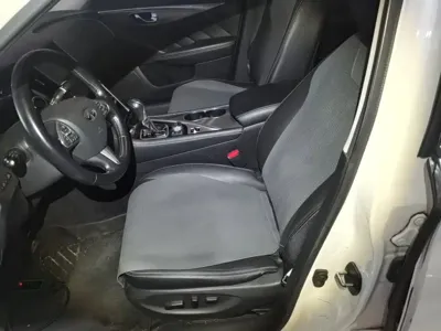 Infiniti Q50L