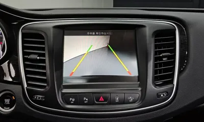 Chrysler 200