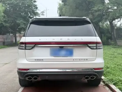 Lincoln Aviator