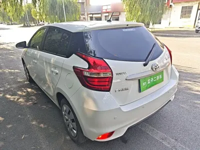 Toyota Yaris L
