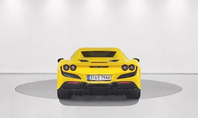 Ferrari F8