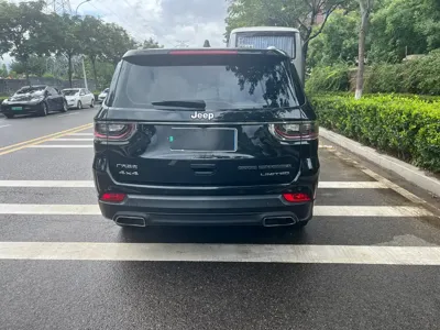 Jeep Grand Commander