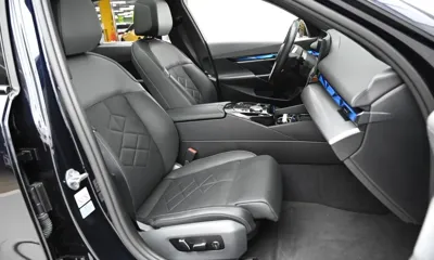 BMW i5