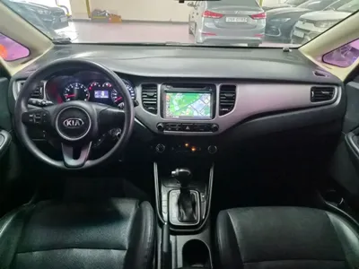 Kia Carens