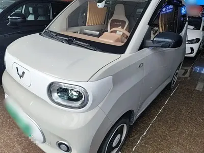 Wuling MINIEV