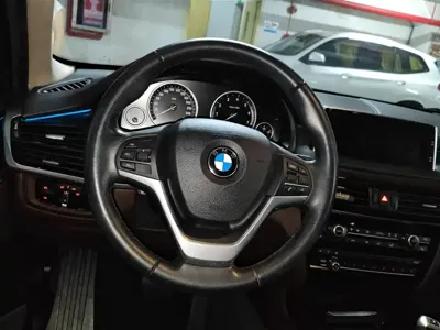BMW X5 (Import)