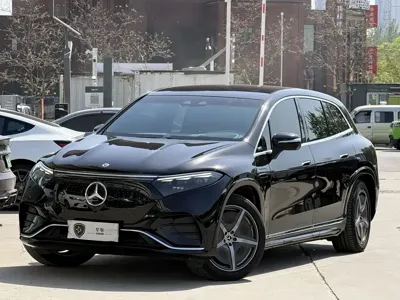 Mercedes-Benz EQS SUV