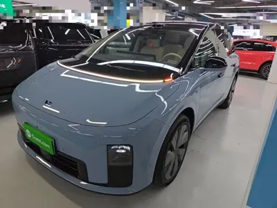 Li Auto 理想i8