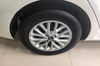 Kia K2