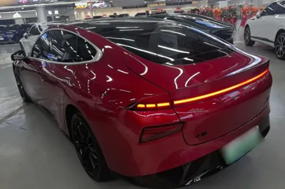 Xpeng P7