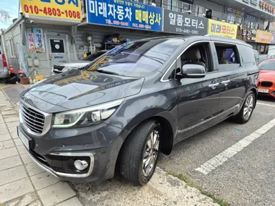 Kia Canival