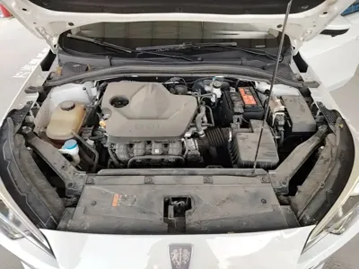Roewe i5