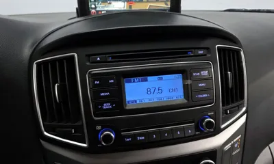 Hyundai Starex