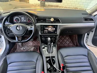 Volkswagen Lamando
