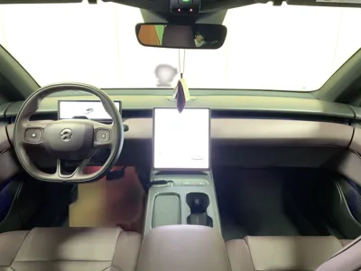 Nio ET5