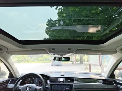 Volkswagen Phideon