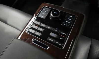 Hyundai Equus