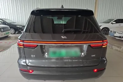 Li Auto ONE