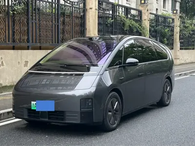 Li Auto Li MEGA