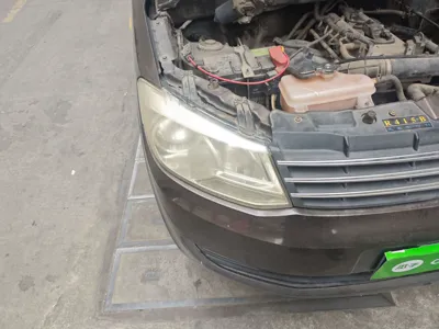 Dongfeng Fengon 330