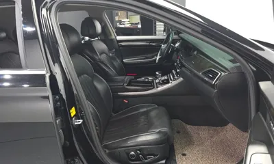 Genesis EQ900