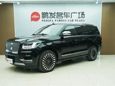 Lincoln Navigator