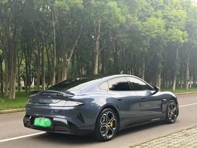 Xiaomi SU7