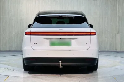 Li Auto Li Auto i6