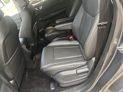 Wuling Jiachen