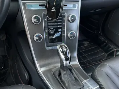 Volvo XC60 (Import)
