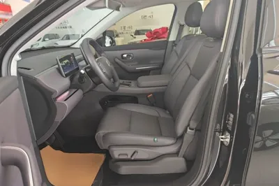 Leapmotor C10