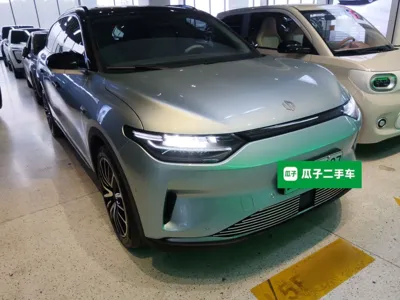 Leapmotor C11