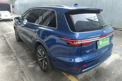 Li Auto ONE