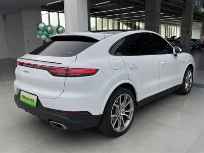 Porsche Cayenne Hybrid