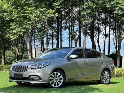 Kia K4