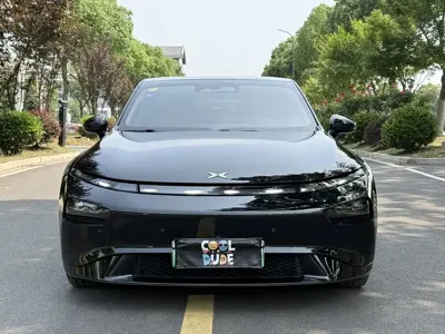 Xpeng P7