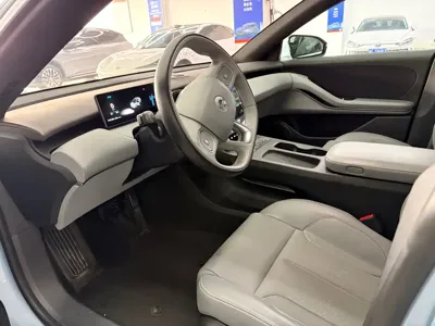 Nio ET5