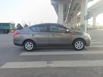 Nissan Sunny
